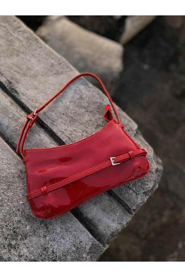 Kırmızı Kadın Kırmızı Rugan Retro Baget Çanta Gündüz / Gece Düz